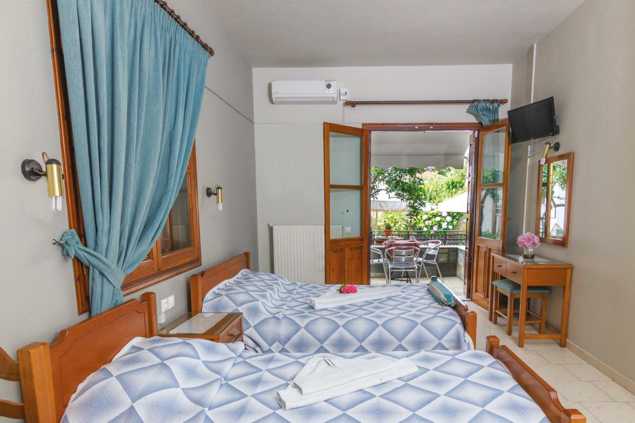 Charoula Apartment Platanias  Exterior photo