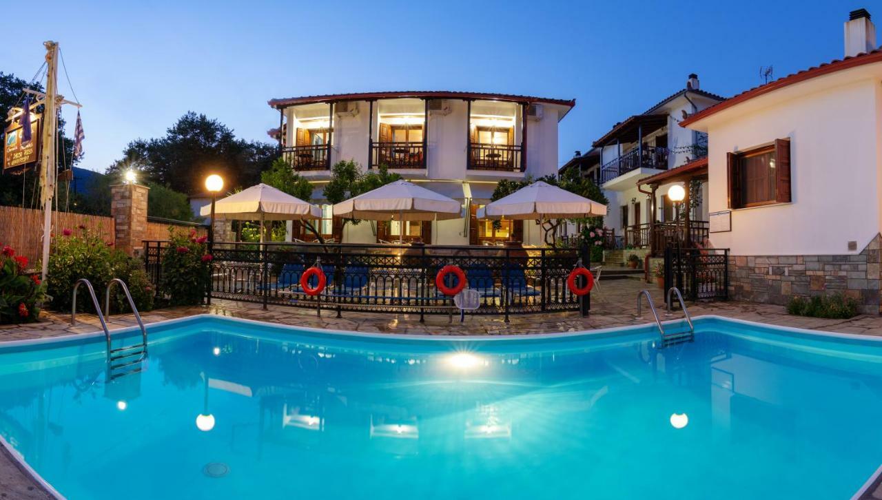 Charoula Apartment Platanias  Exterior photo